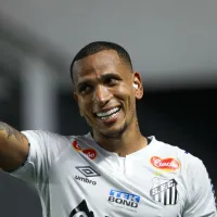 Série B atinge número recorde de jogadores estrangeiros em 2024