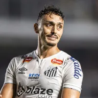 Pituca sai em defesa de Carille antes de Goiás x Santos