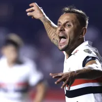 São Paulo impõe condição para renovar com Luiz Gustavo e Rafinha 