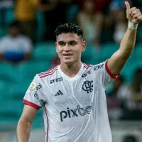 Charly Alcaraz enfrenta dificuldades no clássico e pode perder espaço no Flamengo