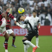 Bruno Henrique é expulso após lance perigoso no Flamengo