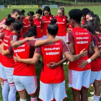 Thaíni volta de lesão e reforça o Internacional na semifinal do Gauchão Feminino