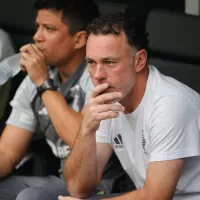 Auxiliar de Gabriel Milito critica a arbitragem de São Paulo x Atlético-MG: ＂dois lances＂