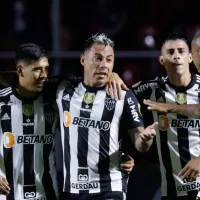 Eduardo Vargas, do Atlético-MG, decide assinar com o Flamengo para a próxima temporada