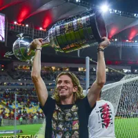 Filipe Luís aprova e Flamengo pensa em Gastón Martirena