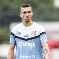 Corinthians quer contratar João Schimidt e estuda oferecer Pedro Raul e Roni no negócio