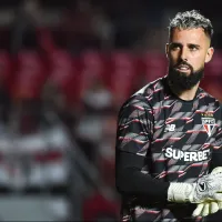 São Paulo tem decisão inusitada sobre Jandrei e goleiro pode estar de saída