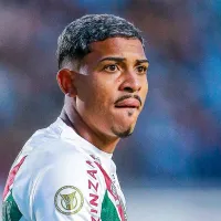 John Kennedy deixa Fluminense e clube negocia com substituto que joga no Fortaleza