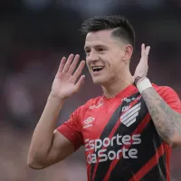 Com aposentadoria de Fábio, Grêmio busca informações sobre Léo Godoy, do Athletico