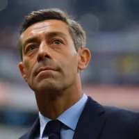 Pedro Caixinha não se convence com o futebol de João Schmidt