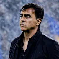 Atleta do Grêmio fica balançado com proposta do Boca Juniors e preocupa Gustavo Quinteros