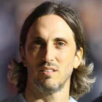 Zubeldía toma amarelo em amistoso e torcida do São Paulo vai à loucura: ＂Não se aguenta＂