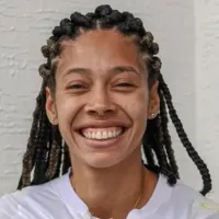 Sereias da Vila anunciam a lateral Evellyn Marques como reforço para 2025