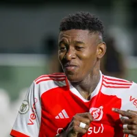 Flamengo faz proposta oficial e Internacional aceita vender por R$ 90 milhões, crava Venê