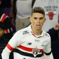 Luis Zubeldia é criticado na web por ＂prejudicar＂ Oscar contra Flamengo