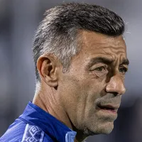 Pedro Caixinha se envolve em confusão após empate contra a Ponte Preta e é flagrado em bate-boca