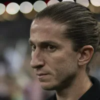 Filipe Luís toma decisão sobre Alcaraz no Flamengo