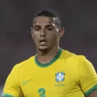 Zagueiro Diego Carlos foi oferecido para o Palmeiras, mas acaba fechando com Fenerbahçe-TUR
