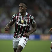 Recuperado de um desconforto, Arias viaja com o Fluminense e pode estrear em 2025 contra o Madureira