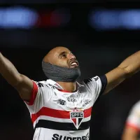 Lucas Moura comemora gols e vitória do São Paulo no clássico: “Elenco muito qualificado”