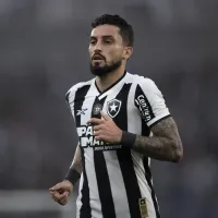 Alex Telles revela ansiedade para a estreia do time titular do Botafogo em 2025: ＂Estamos muito focados＂