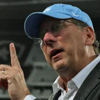 John Textor, do Botafogo, critica calendário brasileiro e minimiza Supercopa: “Foco é Libertadores e Mundial”