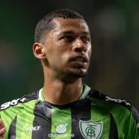 Após receber recusa, Vasco vai melhorar proposta para contratar Fabinho, do América-MG