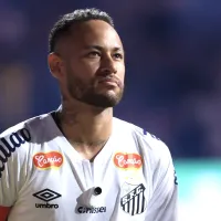 Neymar aparece com inalador após clássico entre Corinthians e Santos