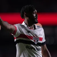 Sabino sendo negociado com o Vitória e saindo do São Paulo não tem veracidade e zagueiro está nos planos de Zubeldía