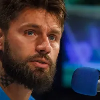 Rafael Sóbis faz ‘análise’ de polêmica envolvendo William e defende o lateral: “Só ferra ele”