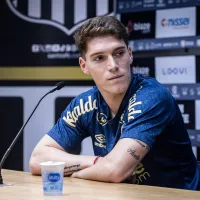 Benjamin Rollheiser e Soteldo brigam no Santos de Pedro Caixinha pelo mesmo espaço no ataque