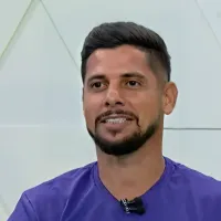 Cicinho analisa chances do São Paulo contra o Palmeiras e crava quem vence: “Vai mandar…”