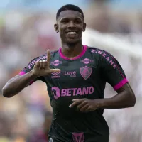 Lelê escolherá onde quer jogar após ser comunicado pelo Fluminense que está fora dos planos de Mano Menezes