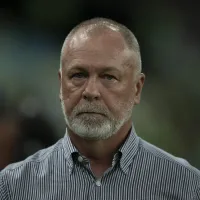 Mano Menezes tem problema de última hora e confirma desfalques para o meio-campo antes de Fluminense x Flamengo