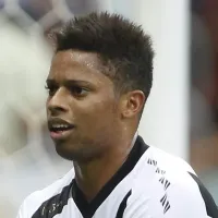 Ex-Santos, André Balada assina contrato e tem estreia marcada para o Brasileirão, em março