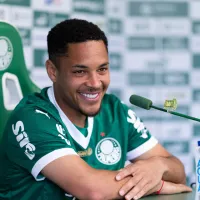 Empresário de Vitor Roque revela volta para Europa e bastidores de negócio com Palmeiras