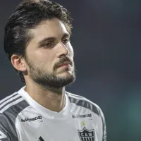 Mirassol quer contratar Igor Rabello, mas zagueiro tem interesse de permanecer no Atlético-MG