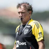 Cuca é surpreendido em treino e escalação do Atlético-MG deve ter reviravolta