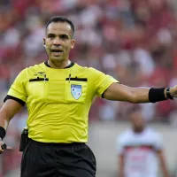 Torcida do Cruzeiro critica juíz por picotar jogo: “Toda hora apitando faltas inexistentes”