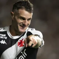 Em alta no Vasco, Vegetti entra na briga pela artilharia do futebol brasileiro em 2025