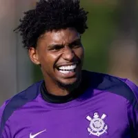 Corinthians traça estratégia por volta de Hugo Souza e quer antecipar retorno para vaga de Matheus Donelli