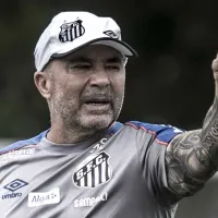 Santos não convenceu Sampaoli e vive crise interna sobre o novo treinador da equipe