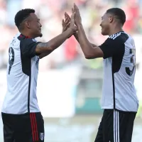 São Paulo contata Carlos Vinícius, do Fulham, e centroavante dá sinal positivo para volta ao Brasil