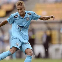 Santos e Umbro irão relançar uniforme azul da época de Neymar, porém não será considerado o terceiro uniforme do clube