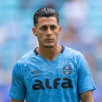Atacante do Grêmio pede para ir embora e Pavón quer sair mesmo com a chegada de Mano Menezes 