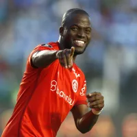 Internacional dá respaldo a Enner Valencia e centroavante seguirá como titular