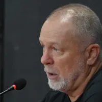 Mano Menezes toma atitude com Jemerson no Grêmio e zagueiro ficará no banco contra Santos