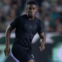 Corinthians topa vender Félix Torres por menos do que pagou 