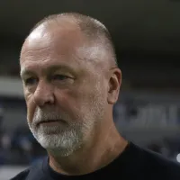 Mano Menezes não se empolga e Dudu não será contratado pelo Grêmio nesta temporada