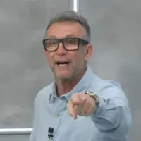 Craque Neto coloca Vasco na lista dos favoritos ao rebaixamento: “Forte candidato”